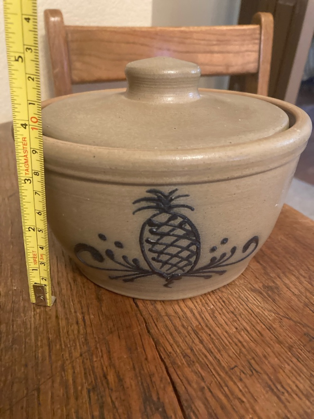 Maple City Pottery Crock/Bowl with Lid Pineapple 🍍 Vintage - Picture 9 of 9
